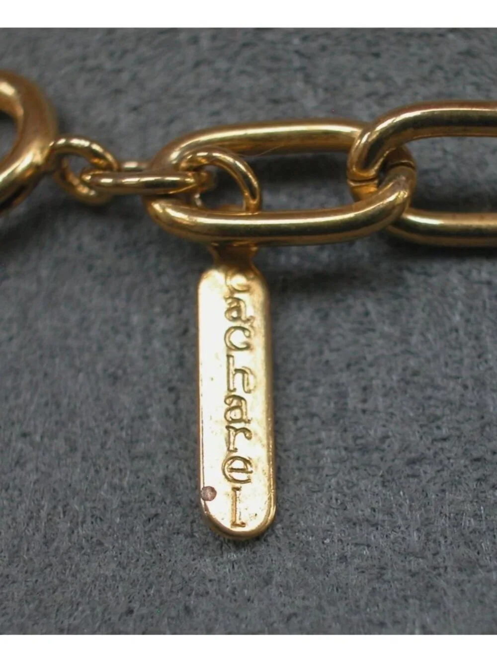 Gold Tone & Faux Pearl 44